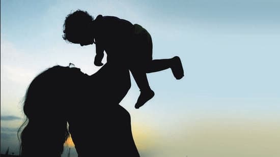 Indian Court Upholds Traditional Family Values in Custody Case