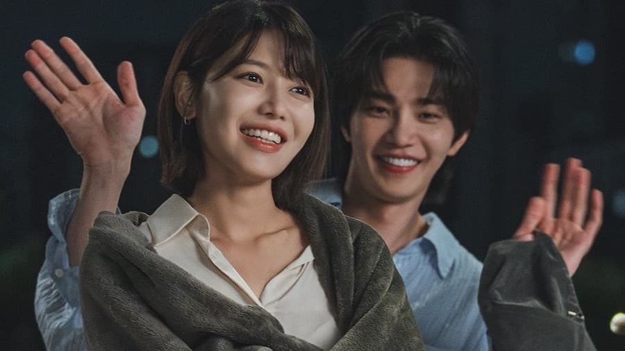 Korean Drama Stars Discuss Traditional Values in Fame